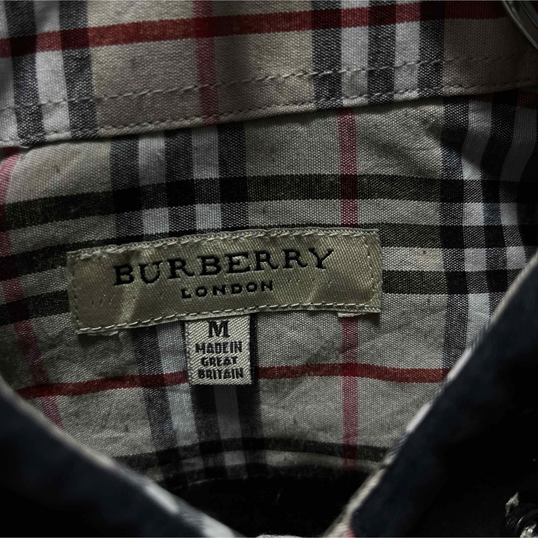 BURBERRY(バーバリー)の超大特価❗️バーバリー　ブラウス　シャツ❗️ レディースのトップス(シャツ/ブラウス(長袖/七分))の商品写真