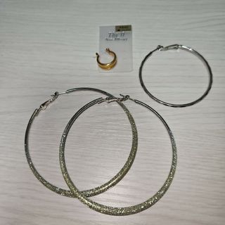 ピアス フープピアス セット ラメ 大中小 リングピアス(ピアス)