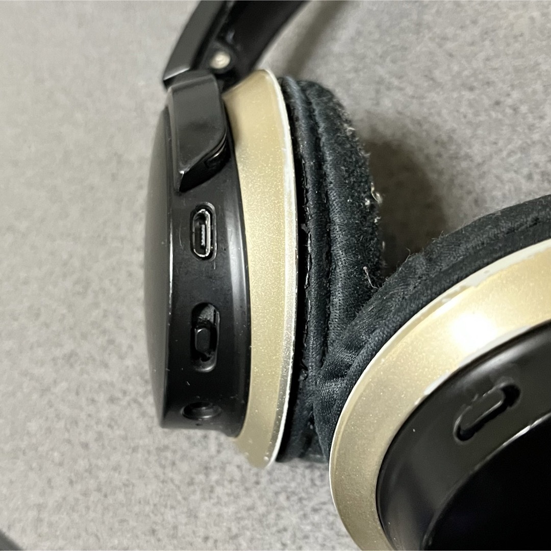 audio-technica(オーディオテクニカ)の【ジャンク】オーディオテクニカ ATH-AR3BT BK スマホ/家電/カメラのオーディオ機器(ヘッドフォン/イヤフォン)の商品写真