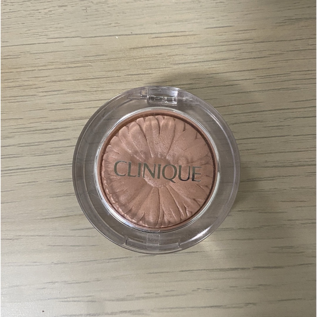 CLINIQUE(クリニーク)のクリニーク CLINIQUE チークポップ 05 ヌードポップ nude pop コスメ/美容のベースメイク/化粧品(チーク)の商品写真