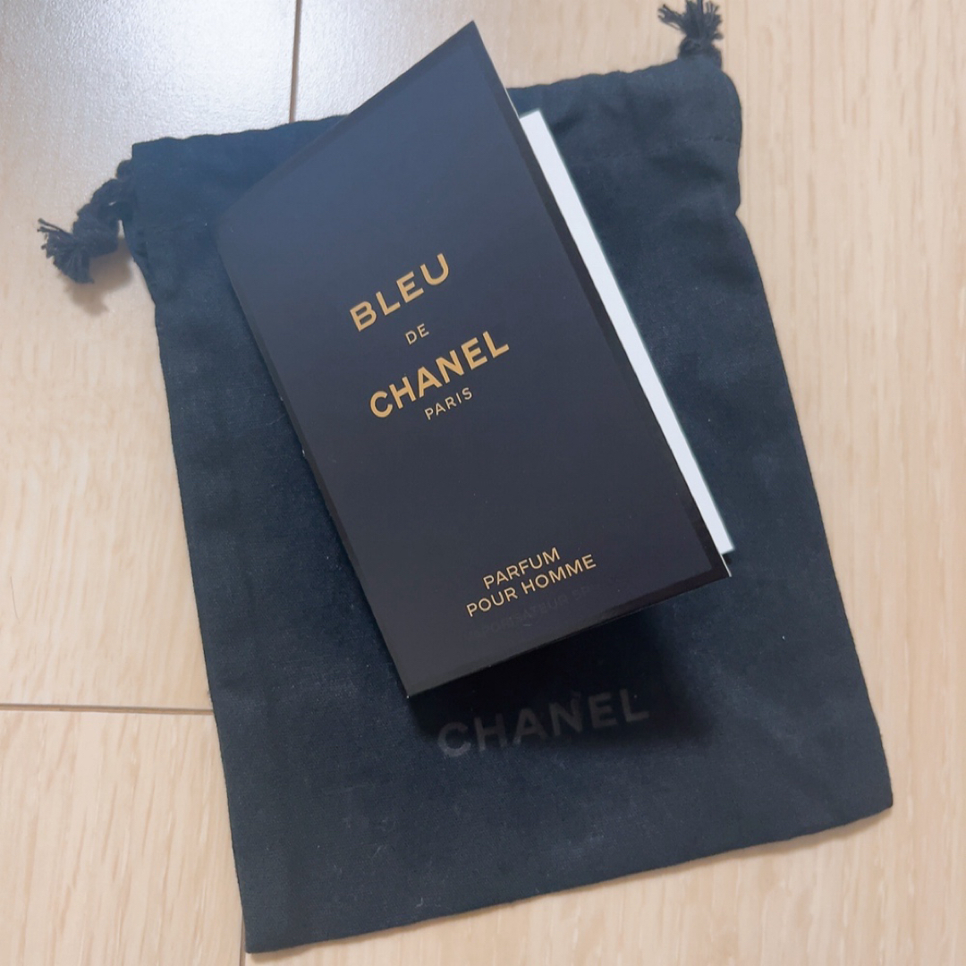 CHANEL(シャネル)のCHANEL 巾着付き　香水サンプル未使用　ブルードゥシャネルパルファム コスメ/美容の香水(ユニセックス)の商品写真