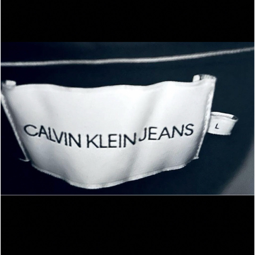 Calvin Klein(カルバンクライン)の【美品！】Calvin Klein JEANS　パーカー　ウエスト調節　オシャレ レディースのトップス(パーカー)の商品写真