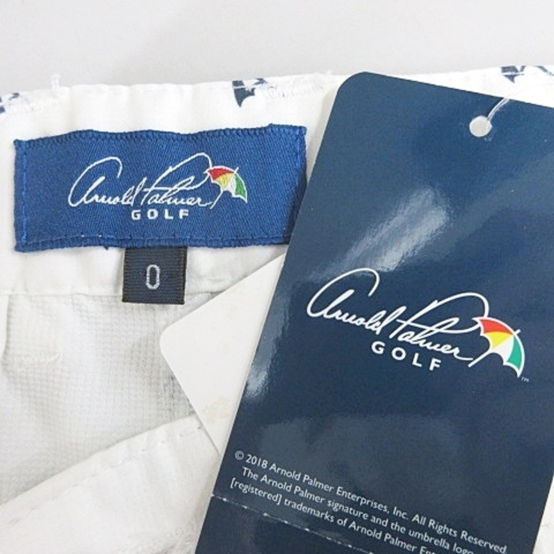 Arnold Palmer(アーノルドパーマー)のアーノルドパーマー ゴルフ ハーフパンツ 総柄 白 ホワイト 紺 ネイビー O スポーツ/アウトドアのゴルフ(ウエア)の商品写真