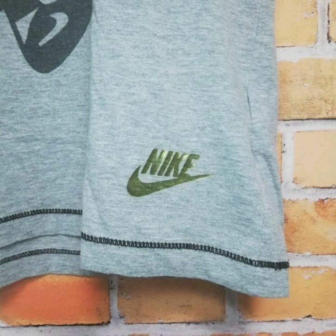 NIKE(ナイキ)のNIKE ナイキ キャラクターTシャツ airmax エアマックス メンズ S メンズのトップス(Tシャツ/カットソー(半袖/袖なし))の商品写真