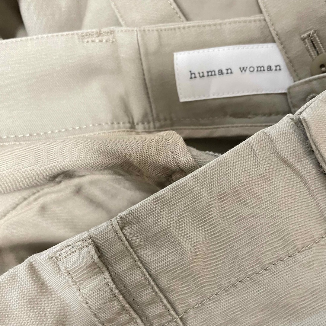 HUMAN WOMAN(ヒューマンウーマン)のヒューマンウーマン 微起毛タンブラーパンツ　サスペンダー付き ベージュ レディースのパンツ(カジュアルパンツ)の商品写真