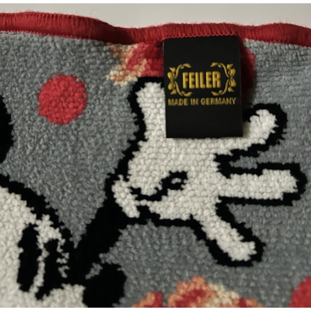 FEILER(フェイラー)の美品♡送料込　FEILER フェイラー　ハンカチ　ミッキーマウス旗艦店限定カラー レディースのファッション小物(ハンカチ)の商品写真