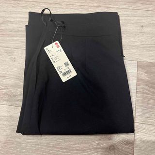 ユニクロ(UNIQLO)のストレッチスカート　【専用】(ひざ丈スカート)