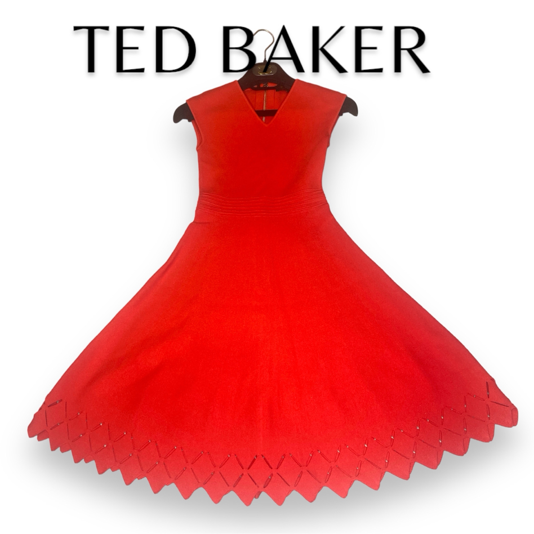 TED BAKER(テッドベイカー)のted baker テッドベイカー ワンピース　ニット Aライン RED 赤 S レディースのワンピース(ひざ丈ワンピース)の商品写真