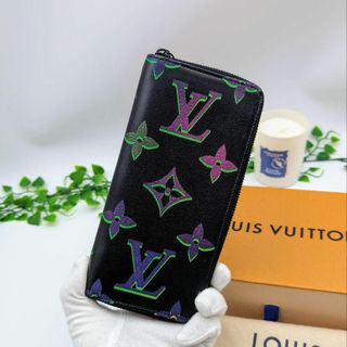 ルイヴィトン(LOUIS VUITTON)のルイヴィトン モノグラム スポットライト ヴェルティカル 長財布 M82368(長財布)