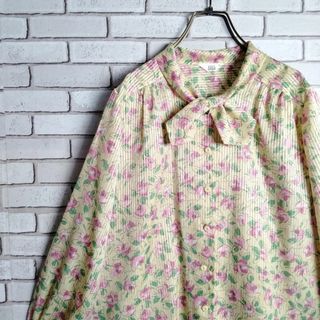 ヴィンテージ(VINTAGE)の柄シャツ☆ブラウス　ポリシャツ　長袖　日本製　タイ付　花柄　総柄　黄　緑　ピンク(シャツ/ブラウス(長袖/七分))