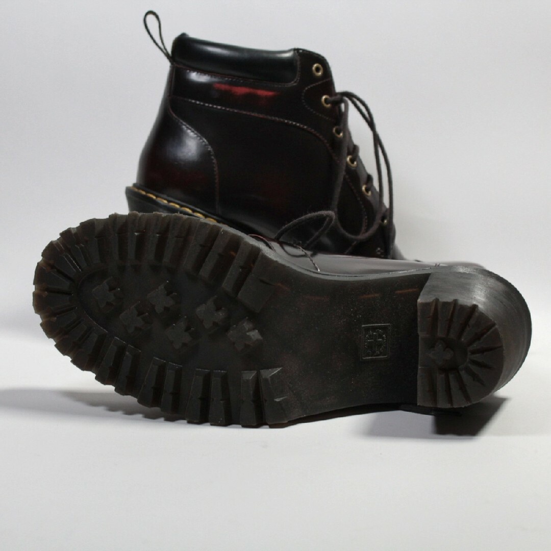 【美品】Dr.Martens Avril ヒールブーツ レースアップ ブラック