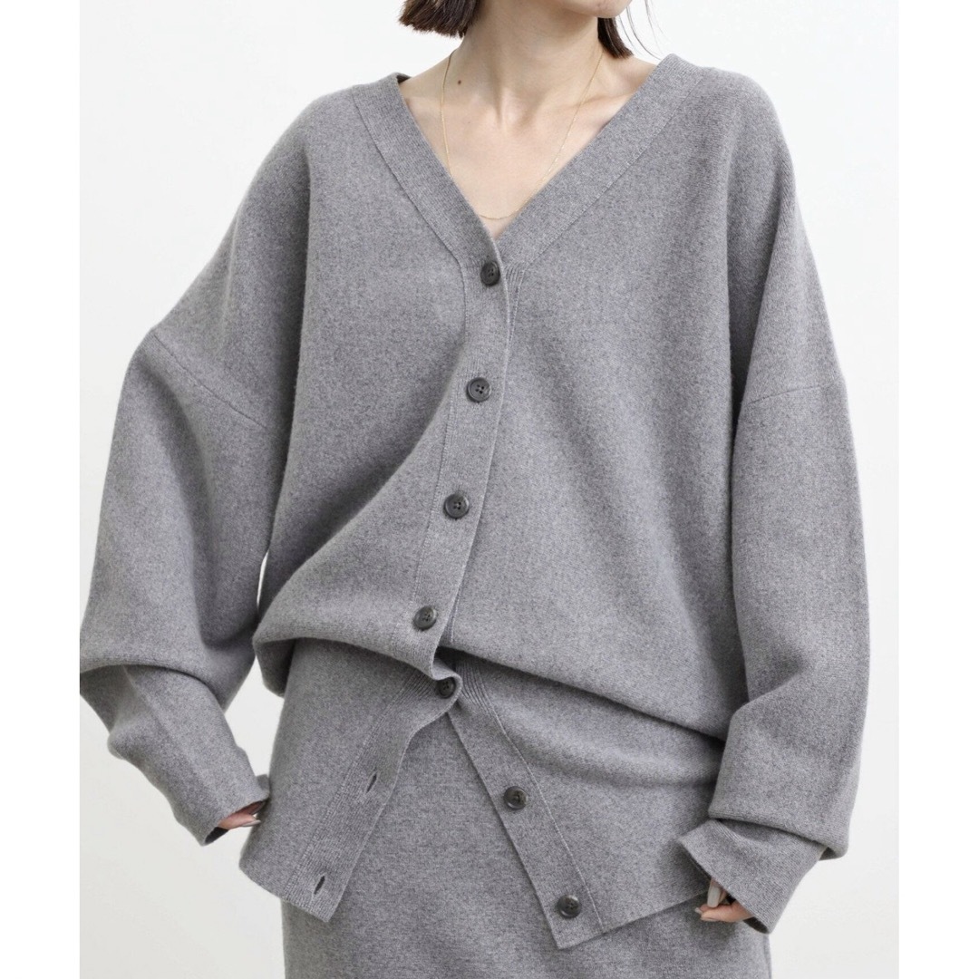 L'Appartement DEUXIEME CLASSE(アパルトモンドゥーズィエムクラス)のL'Appartement Volume Knit Cardigan&Pants レディースのトップス(カーディガン)の商品写真