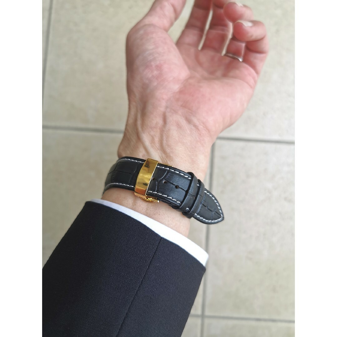 CITIZEN(シチズン)のシチズンのアメリカやヨーロッパでも使える電波ソーラー腕時計　ベルト社外品 メンズの時計(腕時計(アナログ))の商品写真