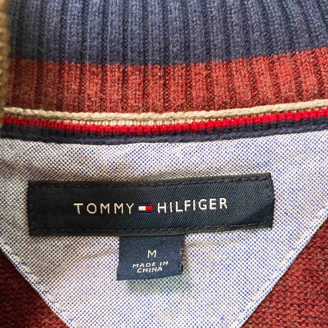 TOMMY HILFIGER(トミーヒルフィガー)のトミーヒルフィガー　ニット　セーター　ハーフジップ　刺繍ロゴ　男女兼用　Mサイズ メンズのトップス(ニット/セーター)の商品写真