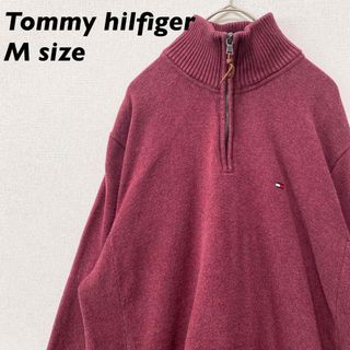 トミーヒルフィガー(TOMMY HILFIGER)のトミーヒルフィガー　ニット　セーター　ハーフジップ　刺繍ロゴ　男女兼用　Mサイズ(ニット/セーター)