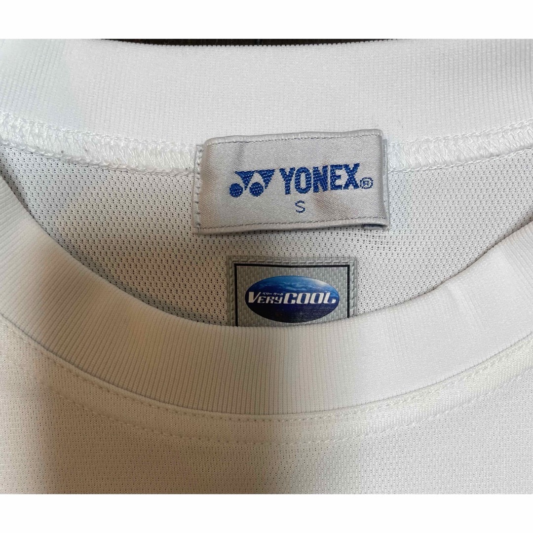 YONEX(ヨネックス)のヨネックスロングTシャツ　 スポーツ/アウトドアのスポーツ/アウトドア その他(バドミントン)の商品写真