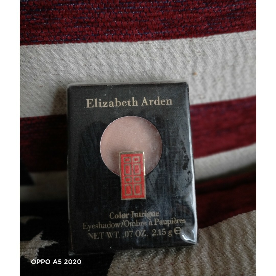 Elizabeth Arden(エリザベスアーデン)のエリザベスアーデン　アイシャドウ コスメ/美容のベースメイク/化粧品(アイシャドウ)の商品写真