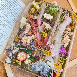 ドライフラワー花材⑤ 　薔薇　ヘリクリサム　花材　ハンドメイド素材　キャンドル