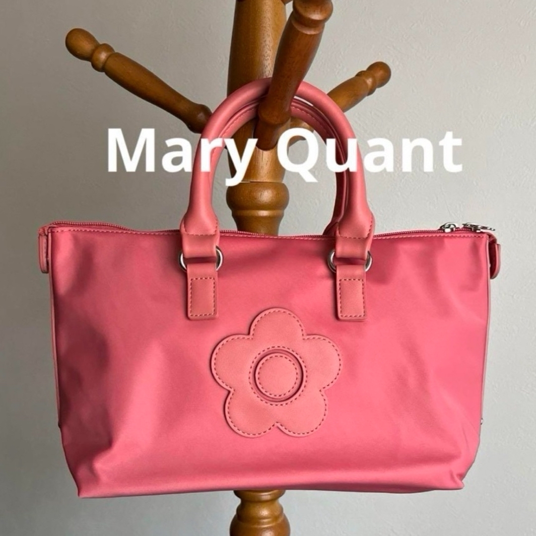 MARY QUANT(マリークワント)の新品 ディフォーメーションデイジーミニトート（ピンク） レディースのバッグ(ハンドバッグ)の商品写真