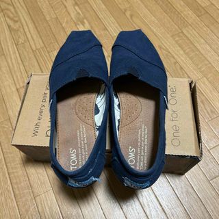 トムズ(TOMS)の◆TOMS◆ 靴 ネイビー 22.0cm(スリッポン/モカシン)