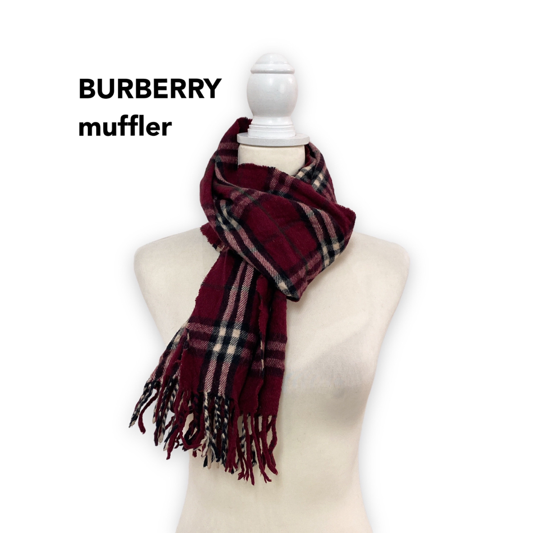 BURBERRY(バーバリー)のBurberry バーバリー　マフラー　ストール　ノバチェック　ウール　赤色 レディースのファッション小物(マフラー/ショール)の商品写真