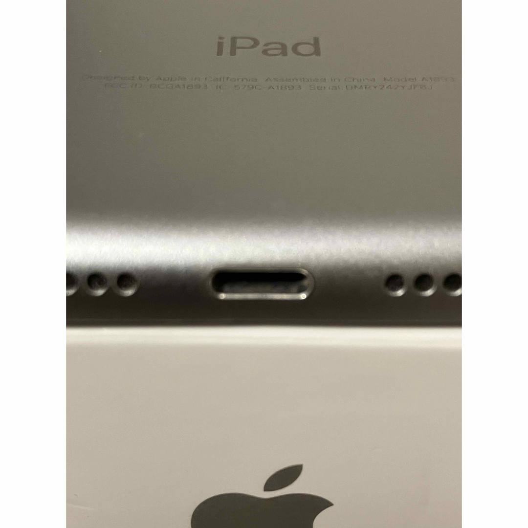 Apple(アップル)のiPad 第6世代 WiFi 32GB スペースグレイ 91.0% スマホ/家電/カメラのPC/タブレット(タブレット)の商品写真