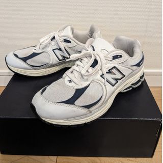 ニューバランス(New Balance)のニューバランス2002R(スニーカー)