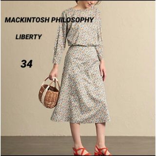 マッキントッシュフィロソフィー(MACKINTOSH PHILOSOPHY)の【美品】マッキントッシュフィロソフィー★リバティ ウィリアムモリス スカート(ロングスカート)