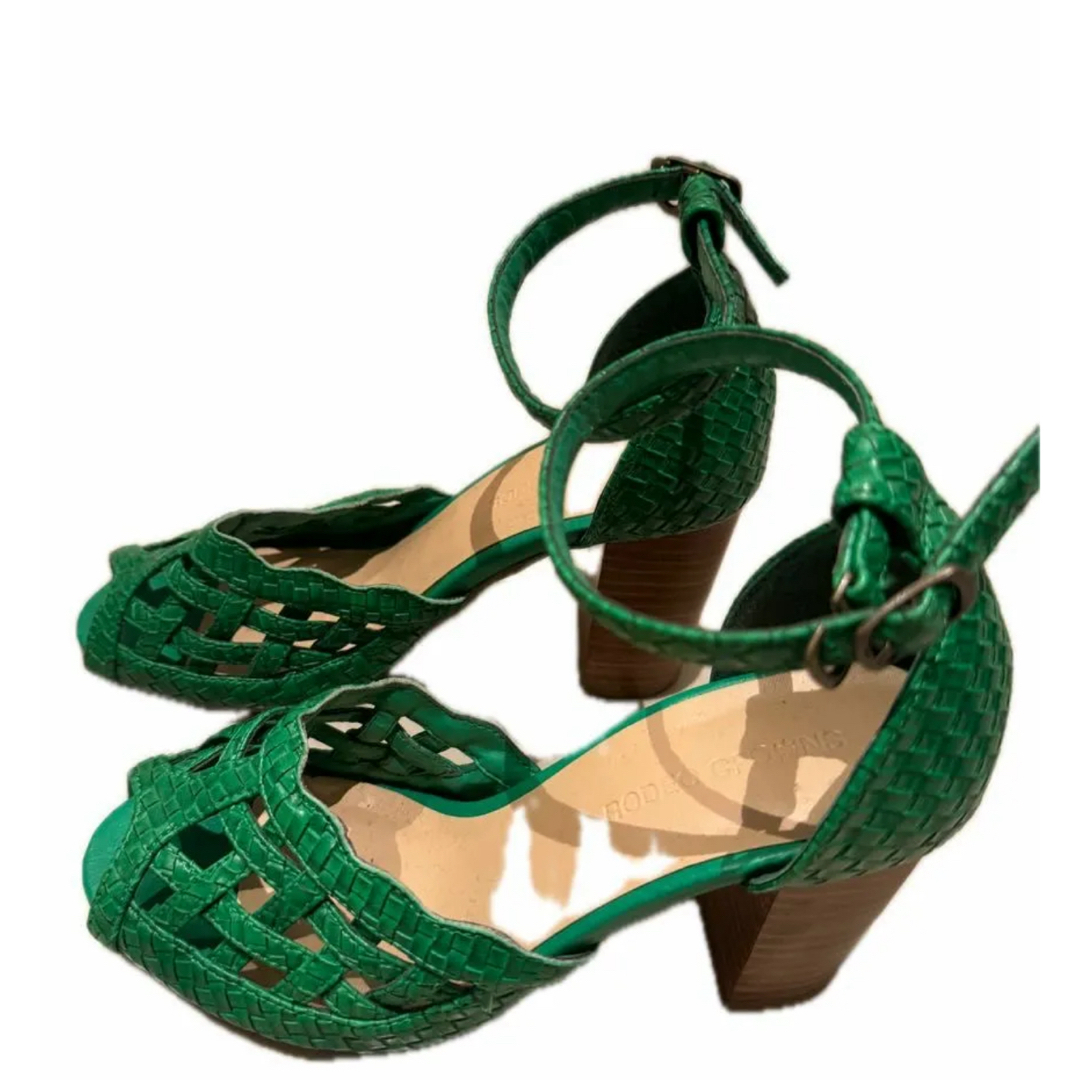 RODEO CROWNS(ロデオクラウンズ)のロデオクラウンズ　グリーン　木底　パンプス　高ヒール　サンダル レディースの靴/シューズ(サンダル)の商品写真