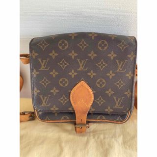 ルイヴィトン(LOUIS VUITTON)のLOUIS VUITTON カルトシエール(ショルダーバッグ)