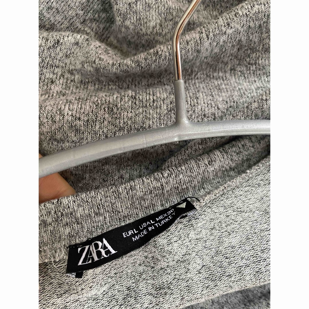 ZARA(ザラ)のZARA ザラ パール付きニット レディースのトップス(ニット/セーター)の商品写真