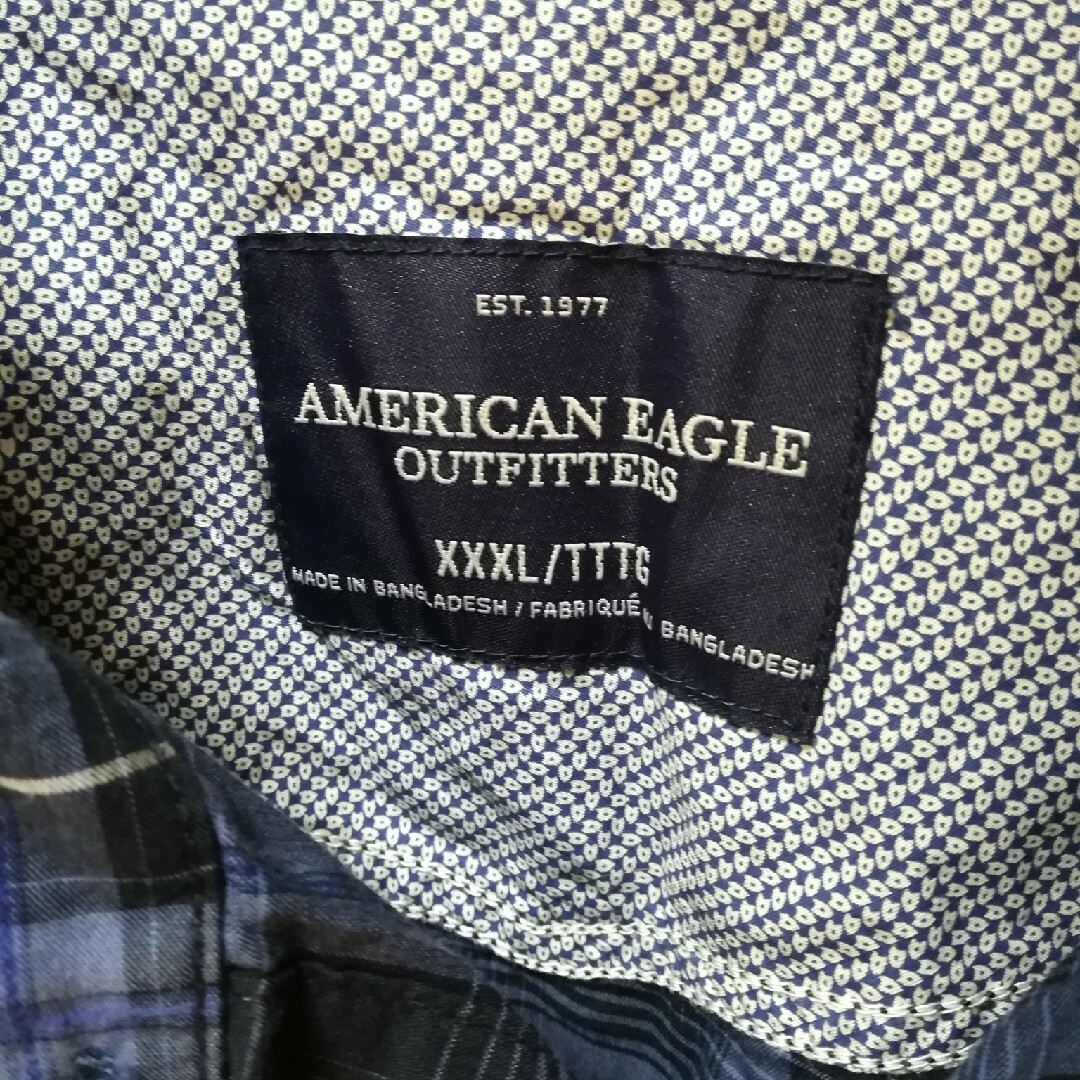 American Eagle(アメリカンイーグル)の✨AMERICAN EAGLE OUTFITTERS 紺色柄長袖シャツ4Lサイズ メンズのトップス(シャツ)の商品写真