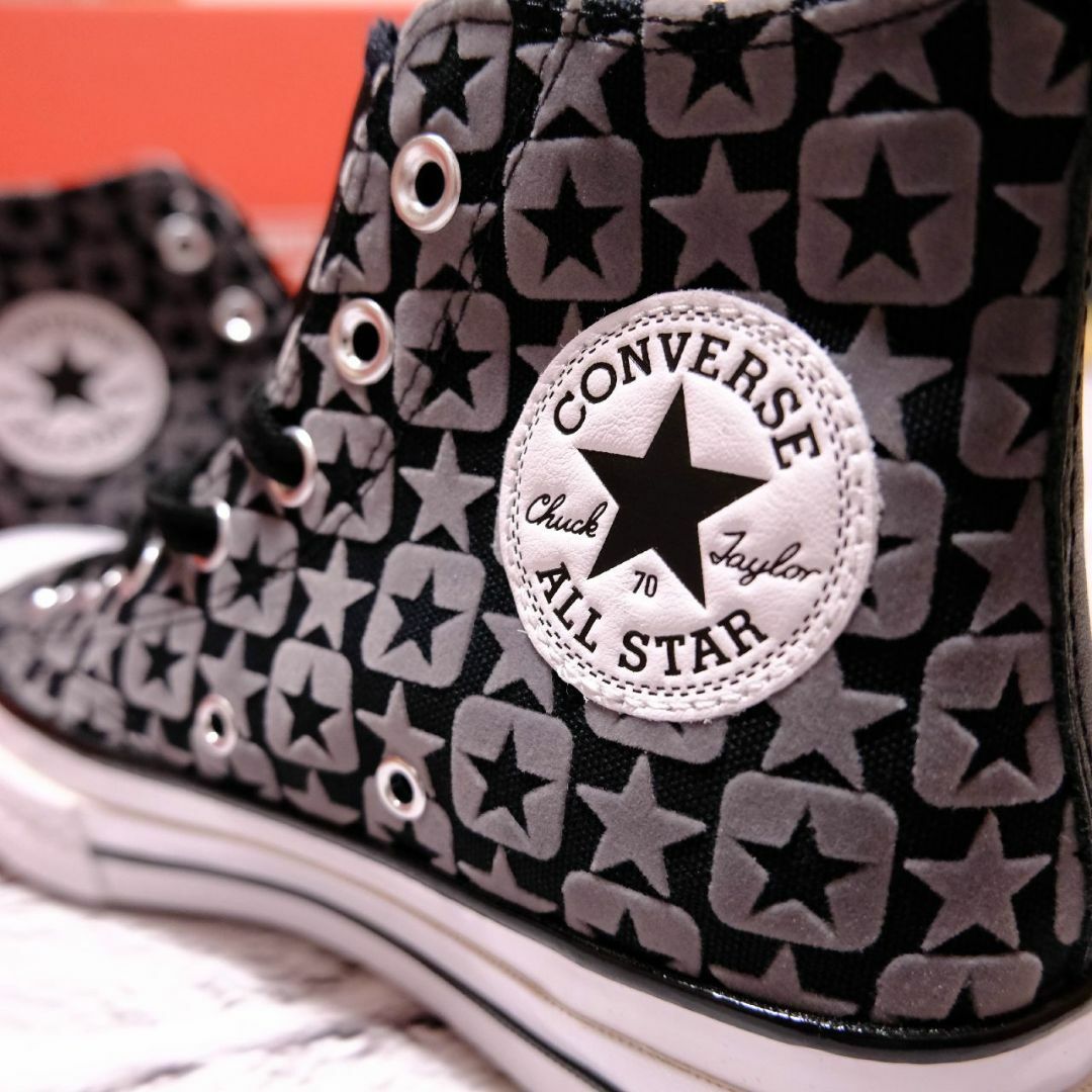 CONVERSE(コンバース)の海外限定 コンバース チャックテイラー フロックド キャンバス 入学 23cm レディースの靴/シューズ(スニーカー)の商品写真