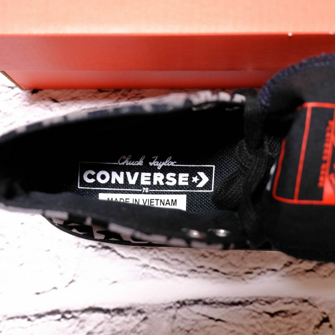CONVERSE(コンバース)の海外限定 コンバース チャックテイラー フロックド キャンバス 入学 23cm レディースの靴/シューズ(スニーカー)の商品写真