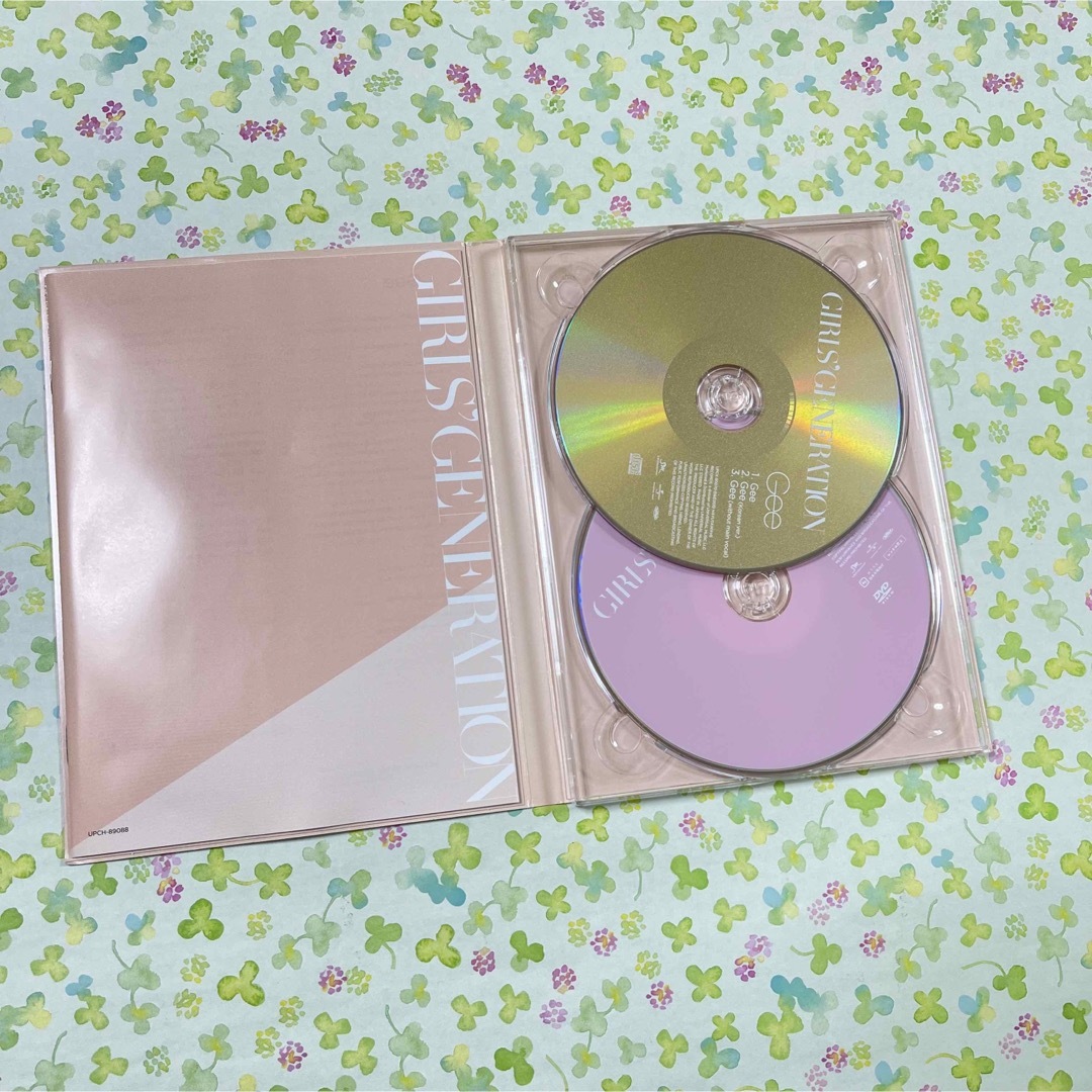 少女時代(ショウジョジダイ)の少女時代　GIRLS' GENERATION Gee スヨン　トレカ　CD エンタメ/ホビーのCD(K-POP/アジア)の商品写真