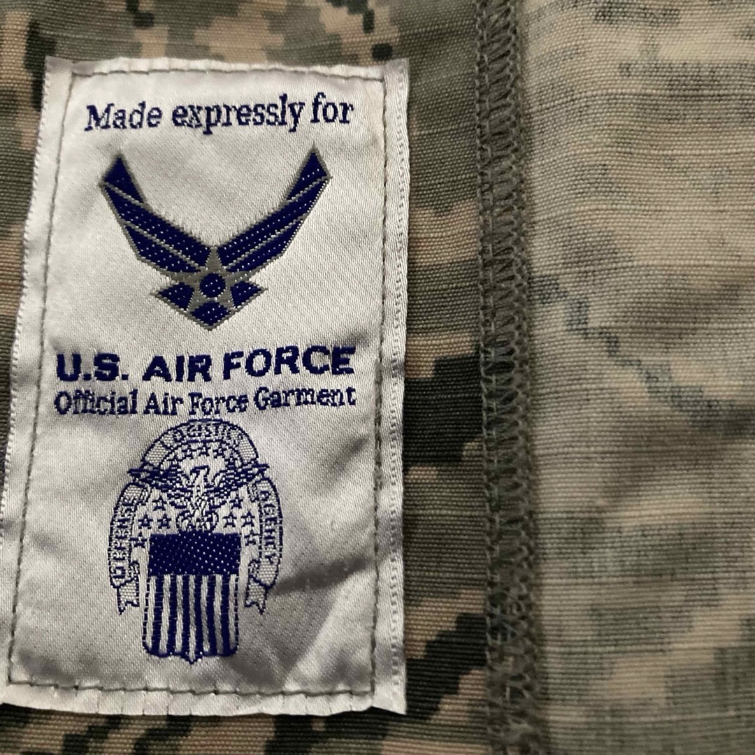 US AIRFORCE ミリタリージャケット カバーオール カモ 刺繍ワッペン メンズのジャケット/アウター(ミリタリージャケット)の商品写真