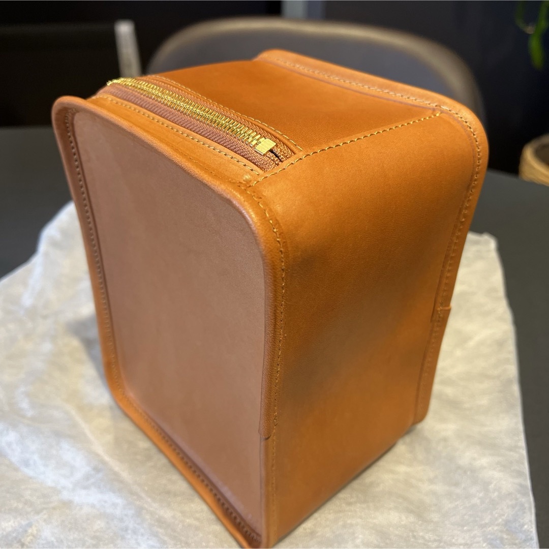 【LIMITED美品】Camel Leather Mini Book Bag レディースのバッグ(ハンドバッグ)の商品写真