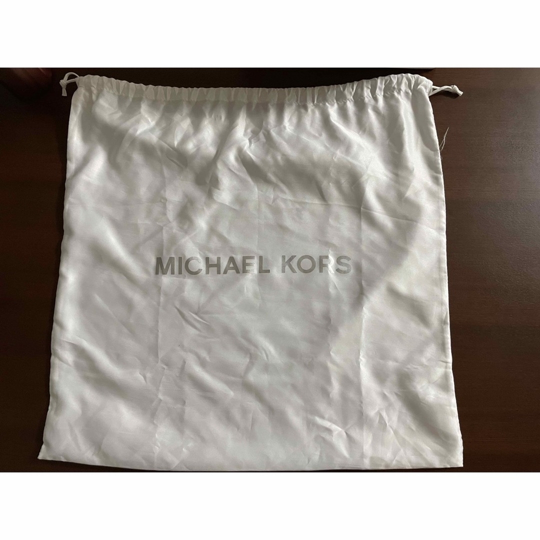 Michael Kors(マイケルコース)のMICHAEL KORS GREENWICH トップハンドル サッチェル ミディ レディースのバッグ(ショルダーバッグ)の商品写真