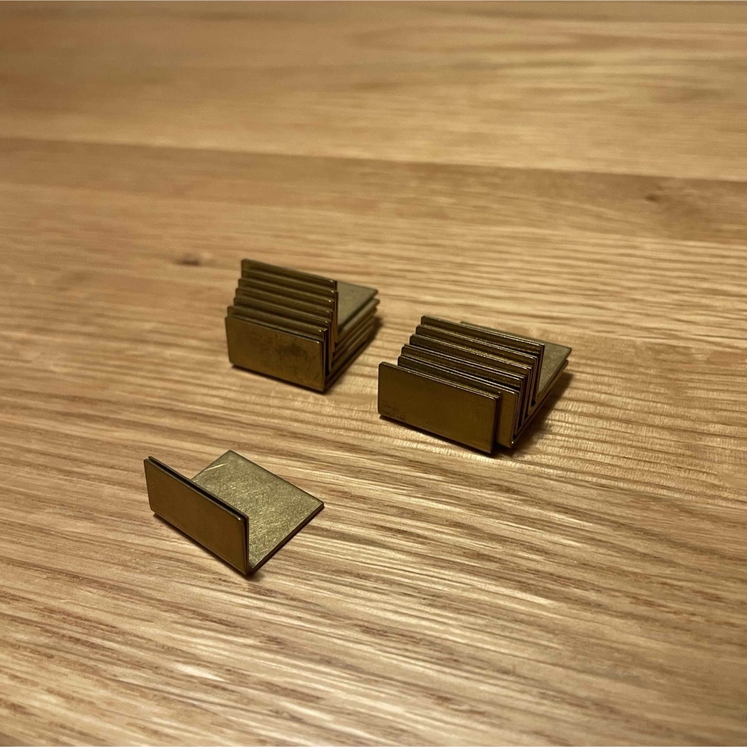 真鍮カードスタンド ハンドメイドのインテリア/家具(インテリア雑貨)の商品写真