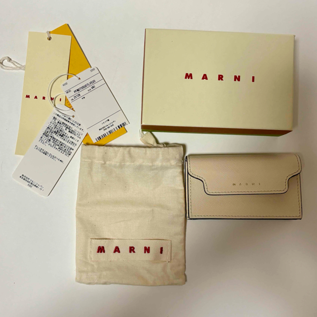 Marni(マルニ)のMARNI カードケース　名刺入れ レディースのファッション小物(名刺入れ/定期入れ)の商品写真