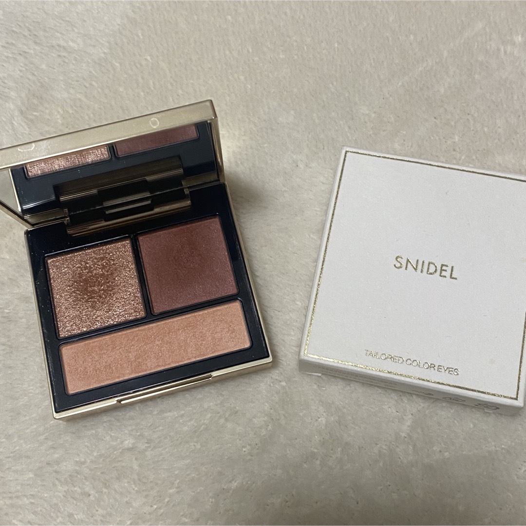 SNIDEL(スナイデル)のsnidel アイシャドウ コスメ/美容のベースメイク/化粧品(アイシャドウ)の商品写真