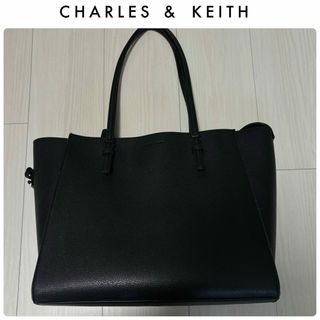 Charles and Keith - チャールズアンドキース　ブラック　ダブルハンドル　バッグ