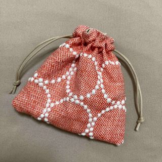 ミナペルホネン(mina perhonen)のミナペルホネン ハンドメイド　新作 tambourine red  巾着(ポーチ)