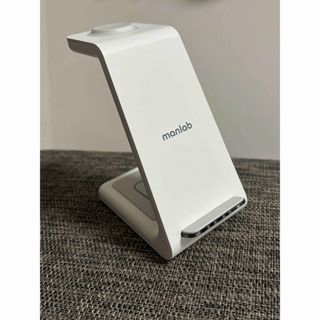 Manlab iPhoneワイヤレス充電器 アップルウォッチ3 in 1(バッテリー/充電器)