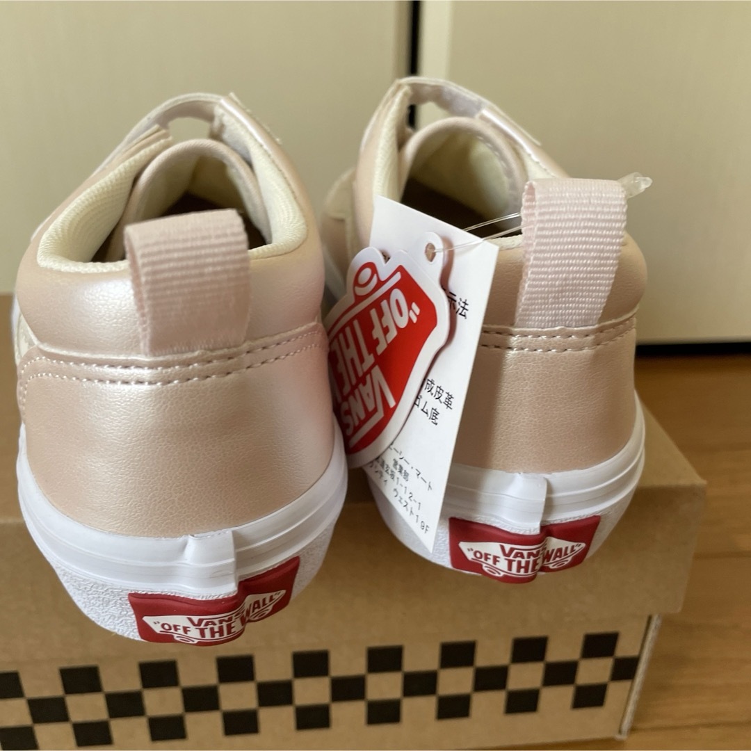 VANS(ヴァンズ)のオールドスクール　箱無し キッズ/ベビー/マタニティのキッズ靴/シューズ(15cm~)(スニーカー)の商品写真