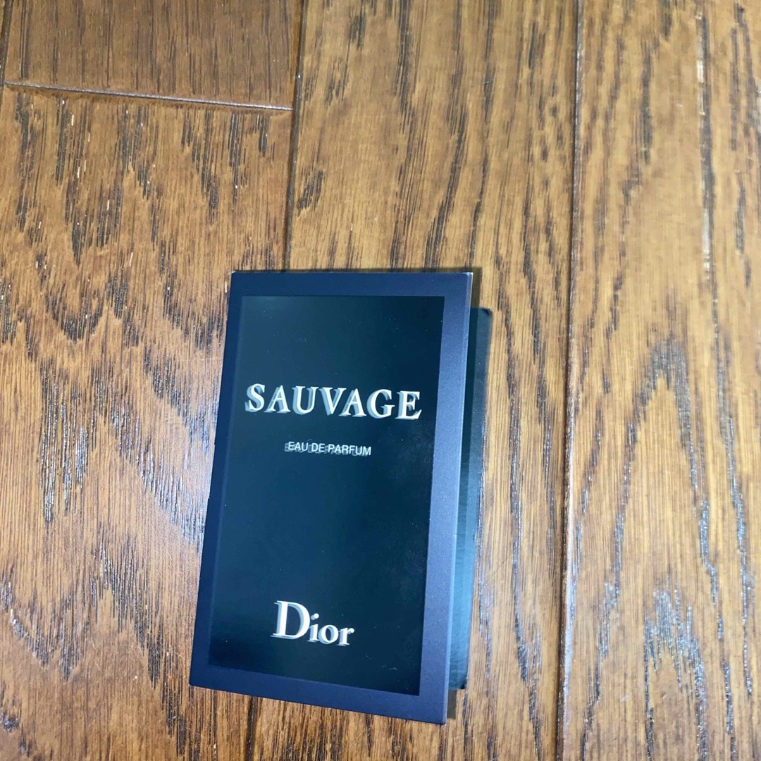 Christian Dior(クリスチャンディオール)のDior sauvage サンプル コスメ/美容の香水(香水(男性用))の商品写真