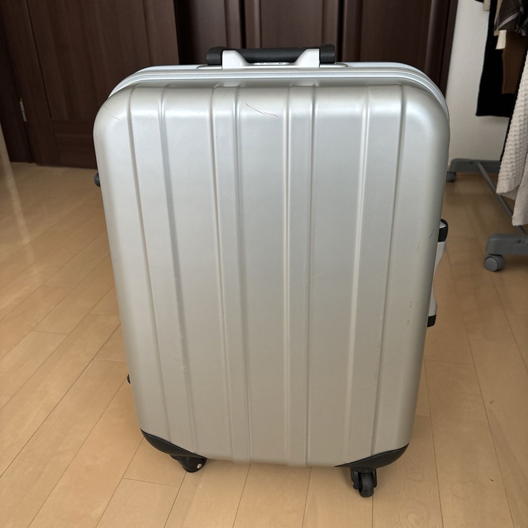 EMINENT☆キャリーケース／シルバー レディースのバッグ(スーツケース/キャリーバッグ)の商品写真