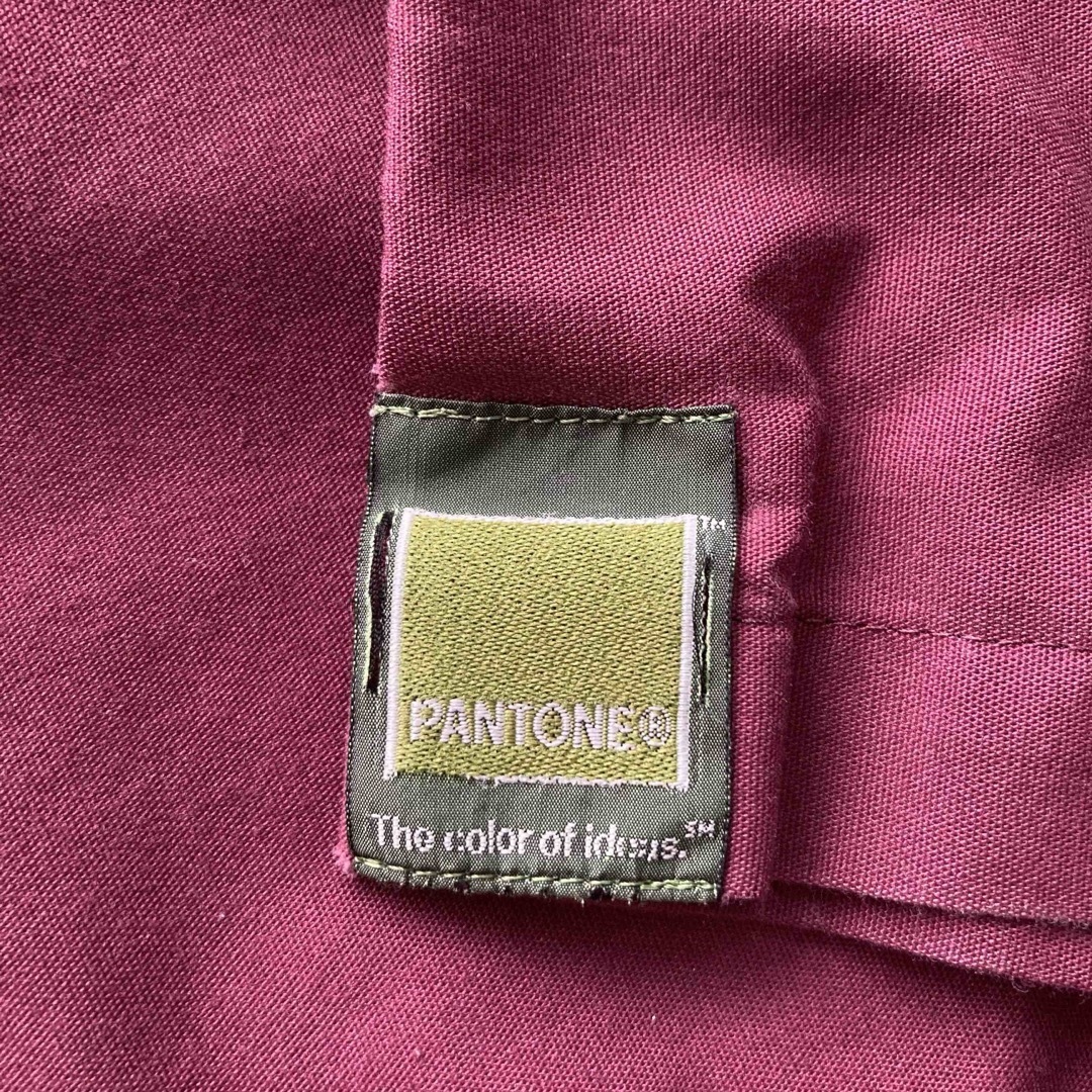 FOLK(フォーク)のFOLK フォーク　7000SC　スクラブ (PANTONE) 医療 レディースのトップス(その他)の商品写真