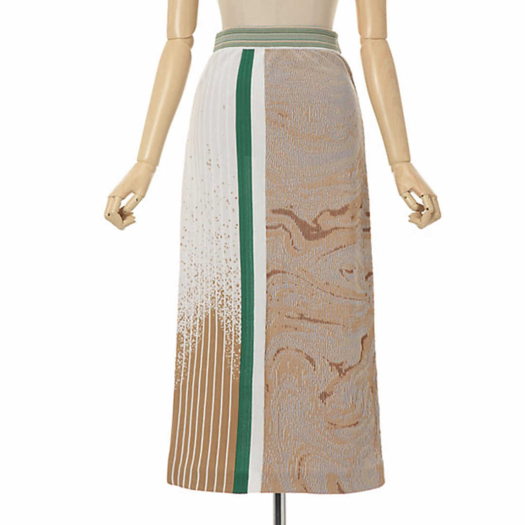 mame(マメ)の【未使用】mamekurogouchi  マーブル ジャガード ニット スカート レディースのスカート(ロングスカート)の商品写真