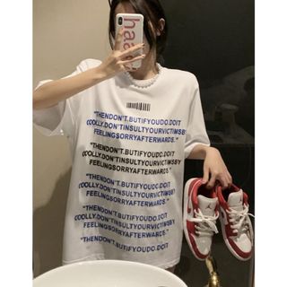 ロンT    綿100％  英字ロゴ　ゆったり　ホワイト　大きいサイズ(Tシャツ(半袖/袖なし))